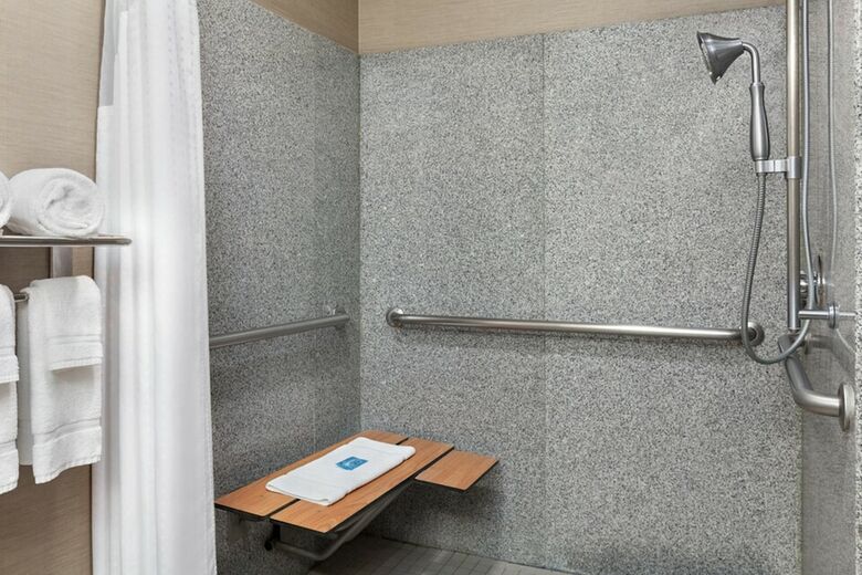 Hotel Comfort Suites Boise West Meridian
