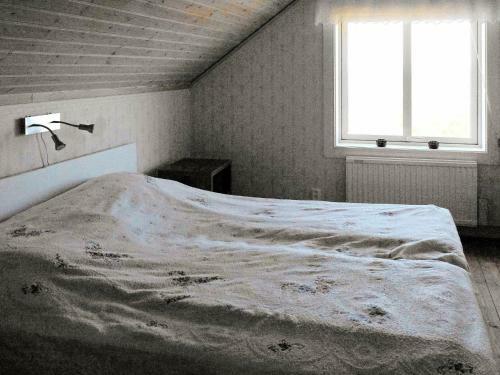 Two-bedroom Holiday Home In Kl�vedal 2