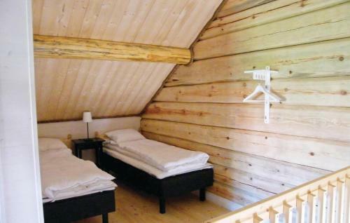 Holiday Home Norra �sebol G�rdsj�