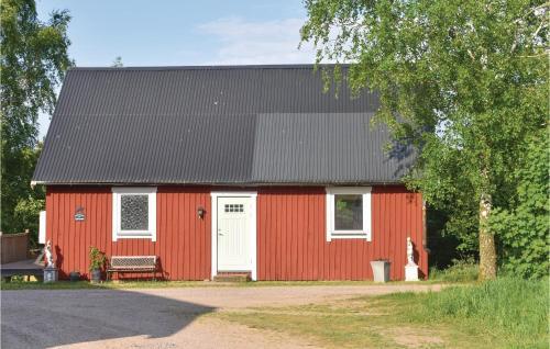 Two-bedroom Holiday Home In Ljungbyhed