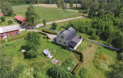 Two-bedroom Holiday Home In Lakene