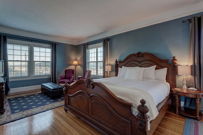 Bed & Breakfast Nantucket Inn