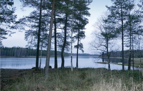 Three-bedroom Holiday Home In Fjarhundra