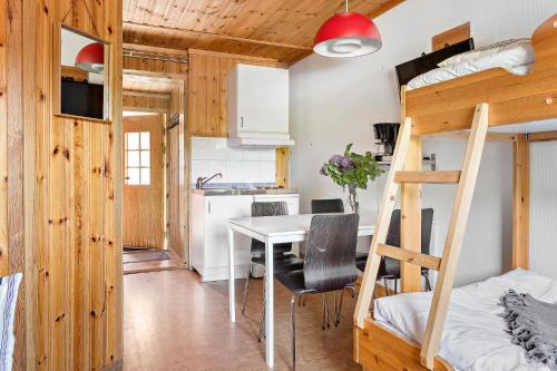 First Camp M�lle-h�gan�s