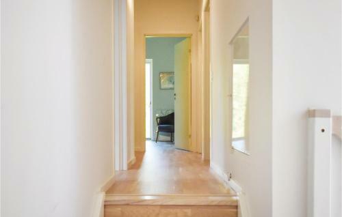 Four-bedroom Holiday Home In Tingsryd