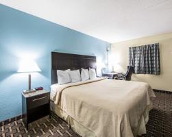 Hotel Quality Inn & Suites West Waterpark