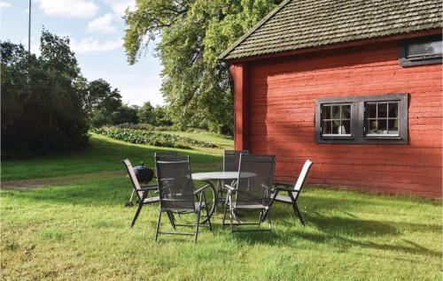 Two-bedroom Holiday Home In Fliseryd