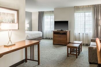 Hotel Staybridge Suites Kansas City-independence