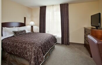 Hotel Staybridge Suites Kansas City-independence