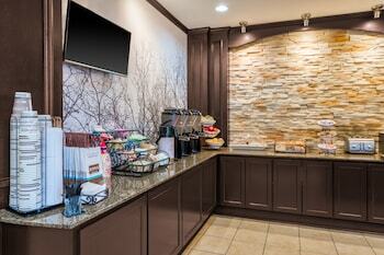 Hotel Staybridge Suites Kansas City-independence