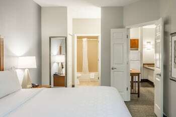 Hotel Staybridge Suites Kansas City-independence