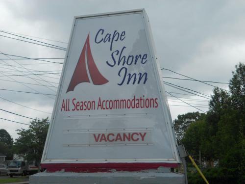 Motel Cape Shore Inn