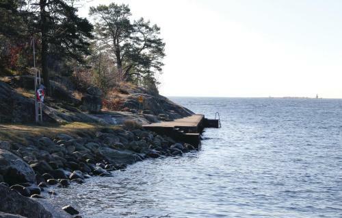 Two-bedroom Holiday Home In Karlshamn