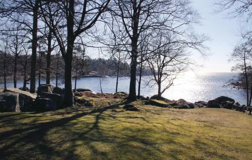 Two-bedroom Holiday Home In Karlshamn