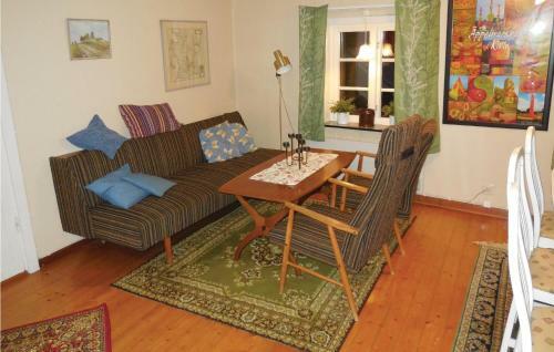 Three-bedroom Holiday Home Br�sarp With A Fireplace 05