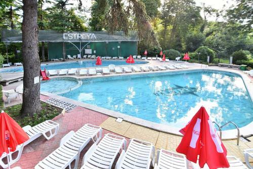 Hotel Estreya Palace
