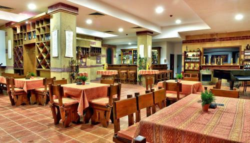Hotel Estreya Palace