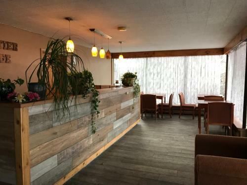 Motel Frontier Lodge
