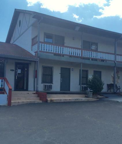 Motel Alpine Valley Inn - Helen