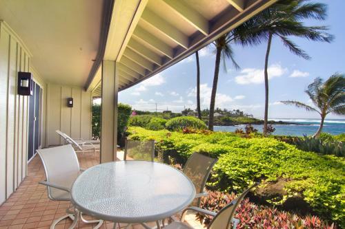 Apartamentos Whalers Cove In Poipu