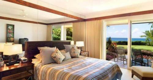 Apartamentos Whalers Cove In Poipu