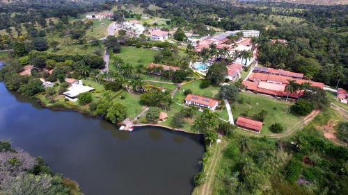 Hotel Siriema Village Eco Resort
