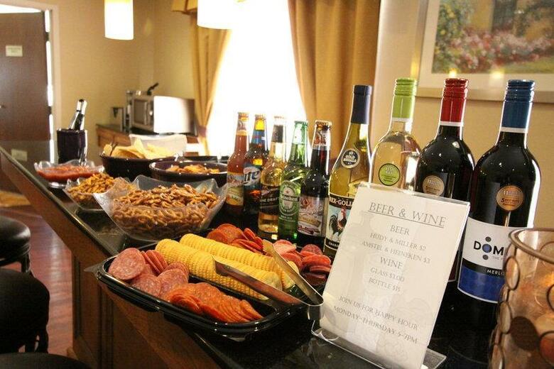 Hotel Best Western Plus Hannaford Inn & Suites