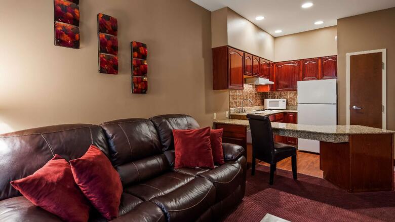 Hotel Best Western Plus Hannaford Inn & Suites