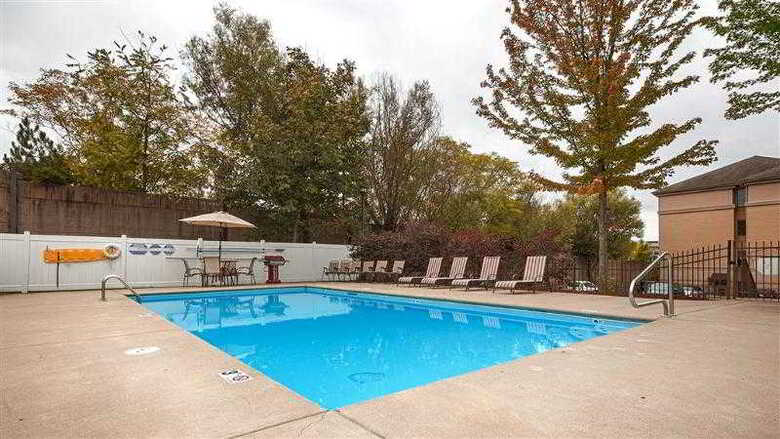 Hotel Best Western Plus Hannaford Inn & Suites