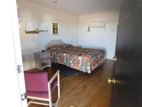 Royal Host Motel