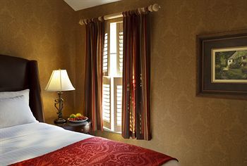 Posada Seven Gables Inn