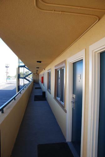 Motel Mission Bay Inn & Suites