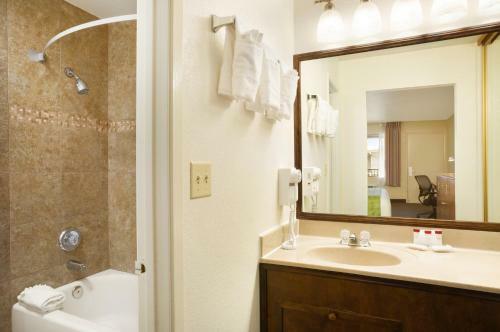 Hotel Ramada Conference Center San Diego/kearny Mesa