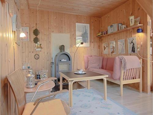 Holiday Home Tranek�r With Fireplace 03
