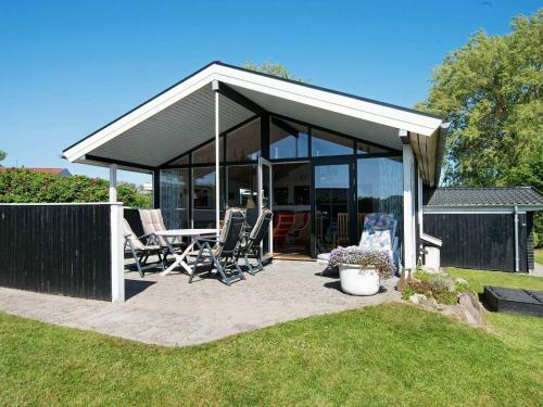 Two-bedroom Holiday Home In Broager 3