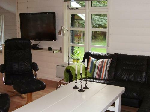Three-bedroom Holiday Home In Dannemare 8