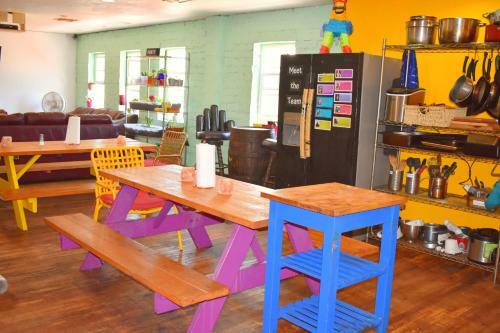 Ith Zoo Hostel San Diego