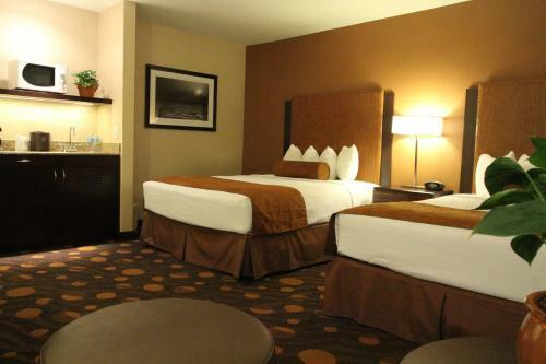Best Western Plus Suites Hotel Coronado Island