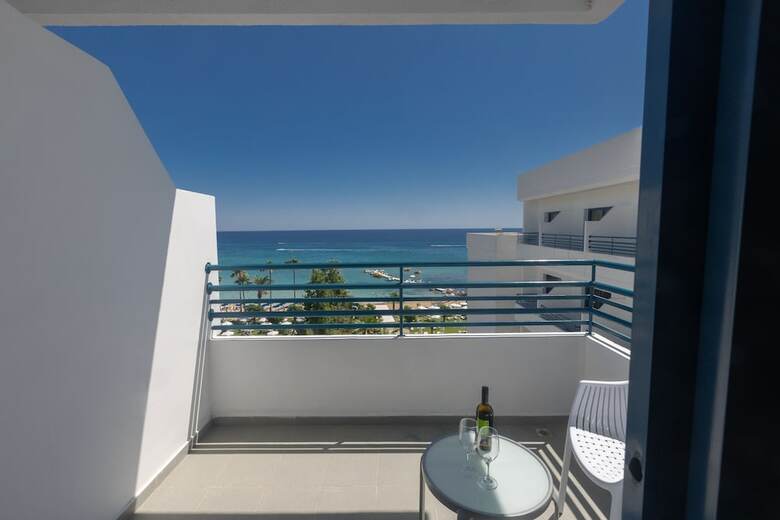 Hotel Iliada Beach(.)