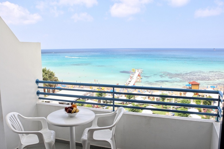 Hotel Iliada Beach(.)