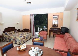 Apartamentos Tsokkos Gardens Apt.