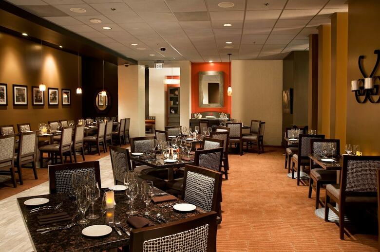 Hotel Arizona Charlie's Decatur