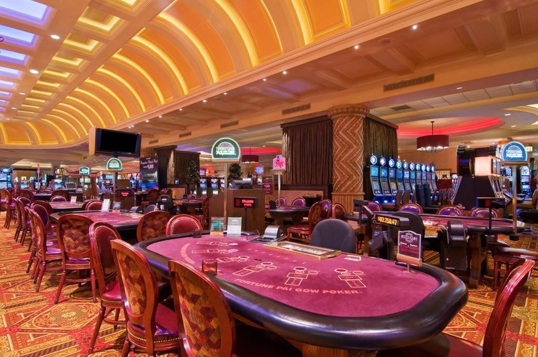 Suncoast Hotel And Casino