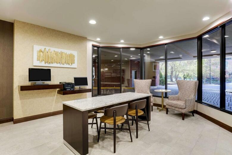 Hotel Drury Inn & Suites Columbus Convention Center
