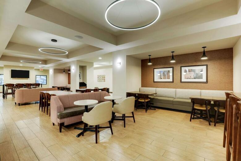 Hotel Drury Inn & Suites Columbus Convention Center