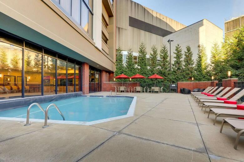 Hotel Drury Inn & Suites Columbus Convention Center