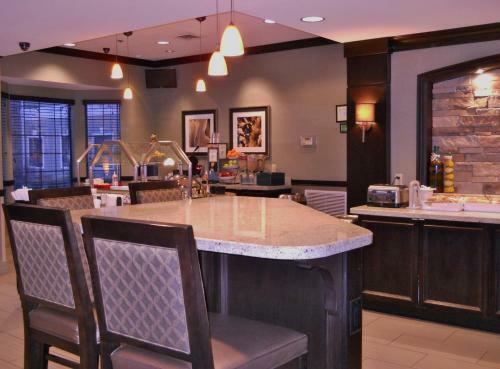 Hotel Staybridge Suites Columbus-airport