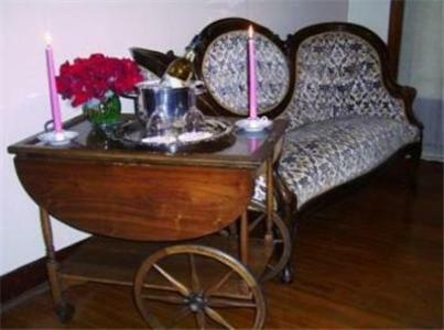 Alla's Historical Bed And Breakfast, Spa And Cabana
