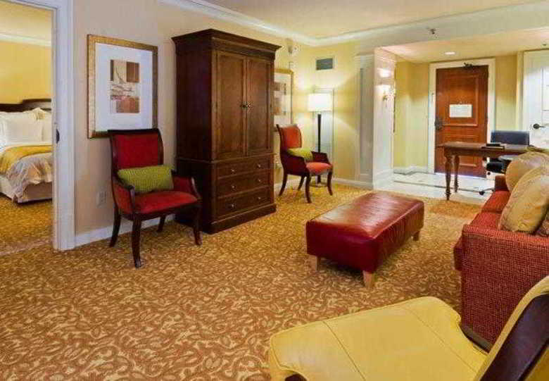 Hotel Marriott Auburn Hills Pontiac At Centerpoint