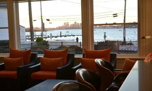 Posada The Inn At Crystal Cove On Boston Harbor